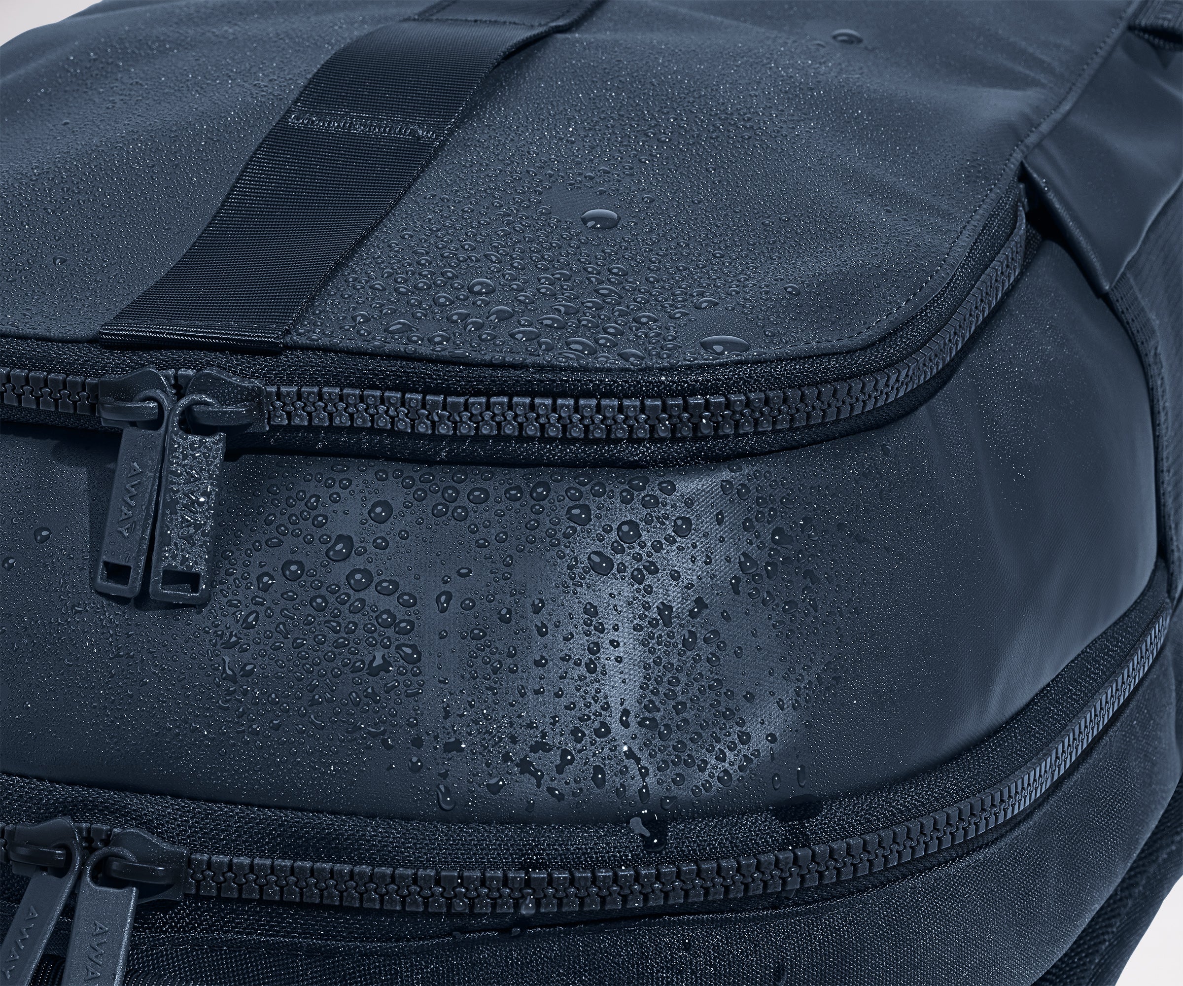Active Backpack 26L in Navy Blue - Image 8