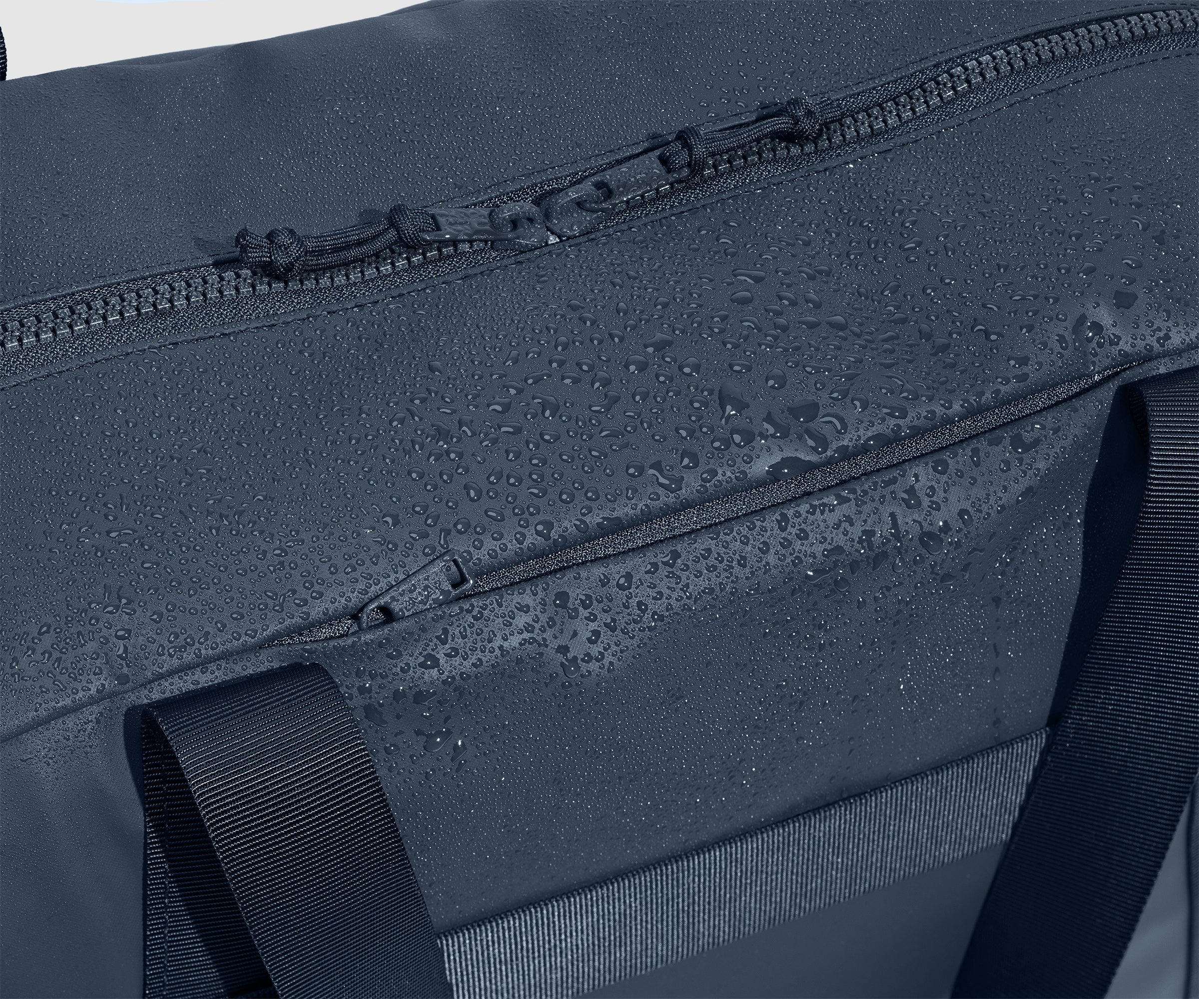 Active Duffle 40L in Navy Blue - Image 5