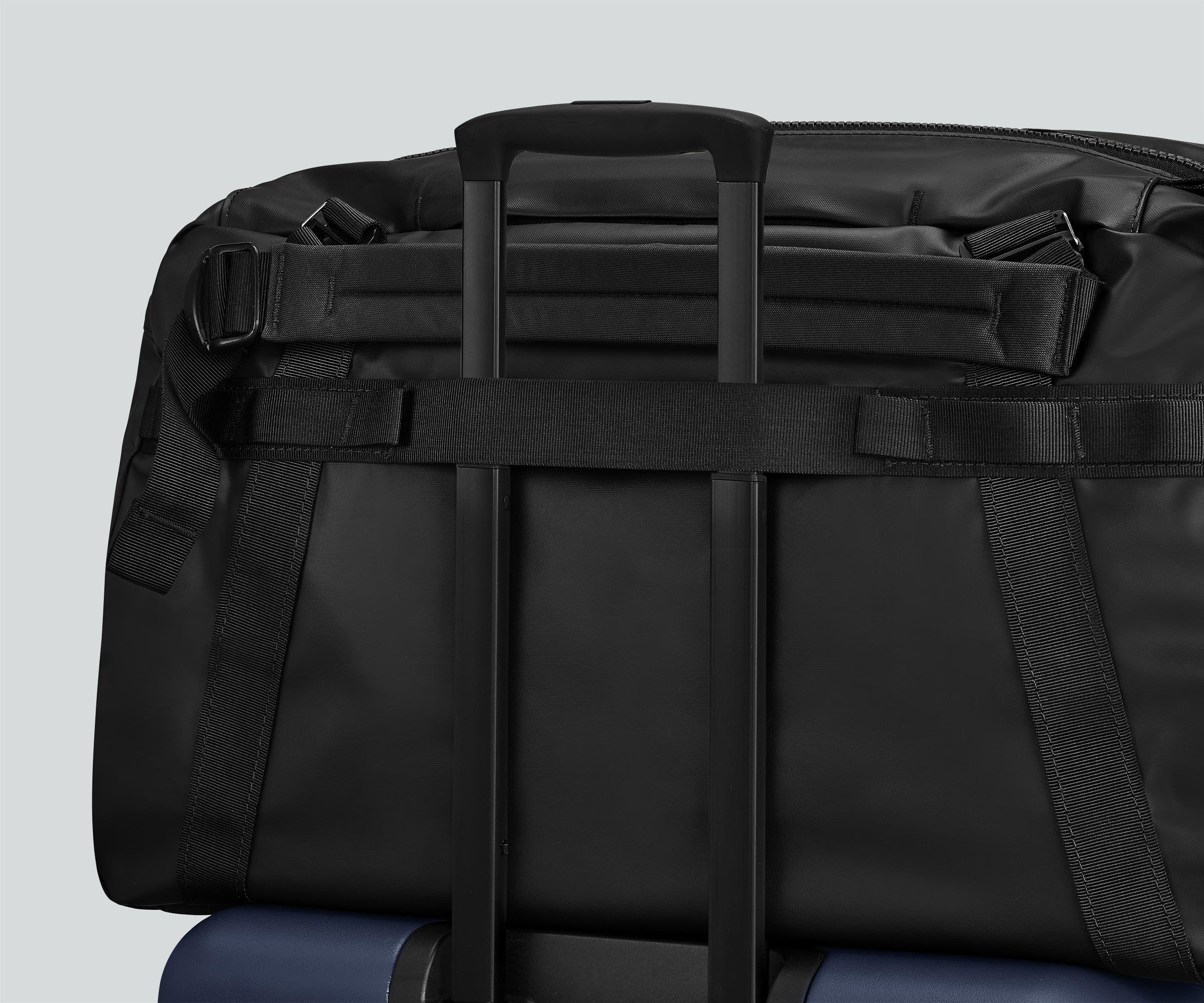 Active Duffle 55L in Jet Black - Image 5