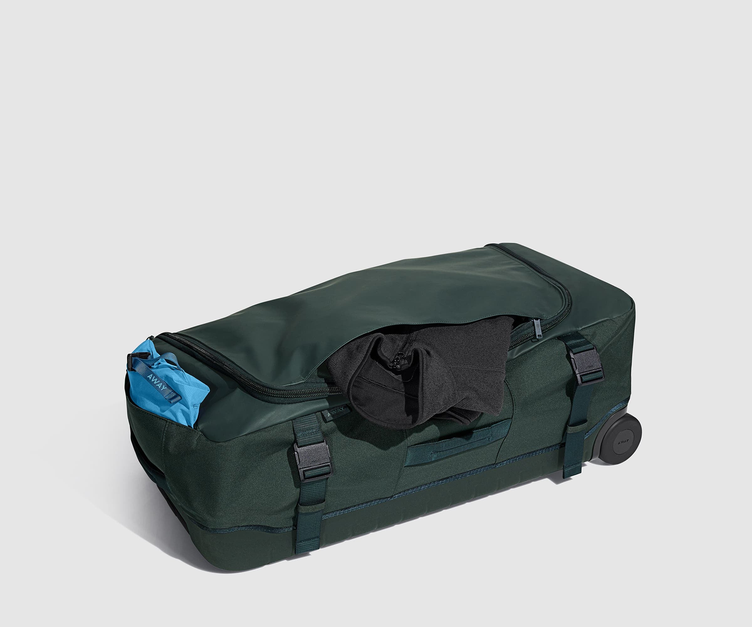 Active Rolling Duffle 85L in Forest Green - Image 7
