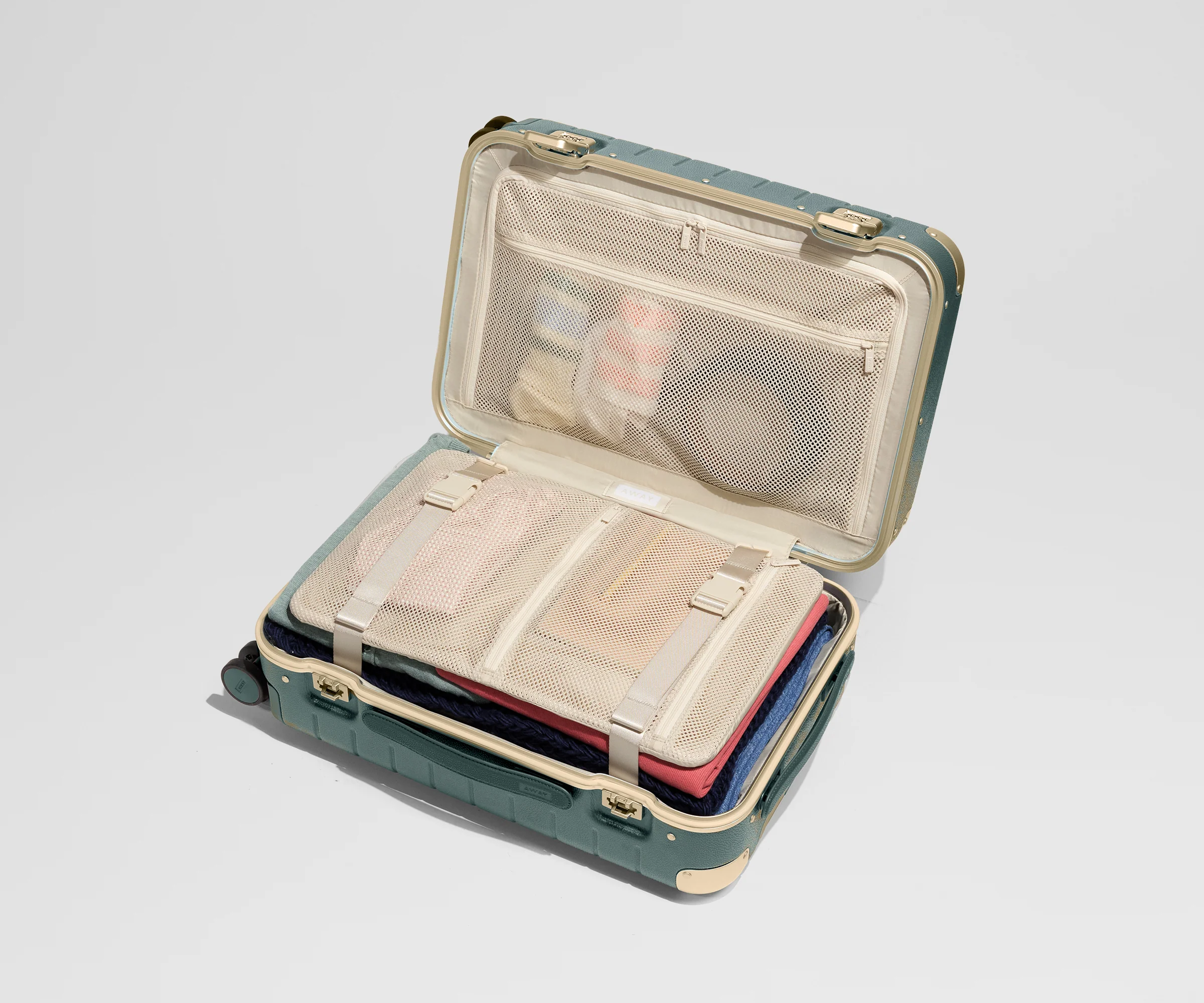 The Aluminum Edge Carry-On in Ivy Green - Image 6