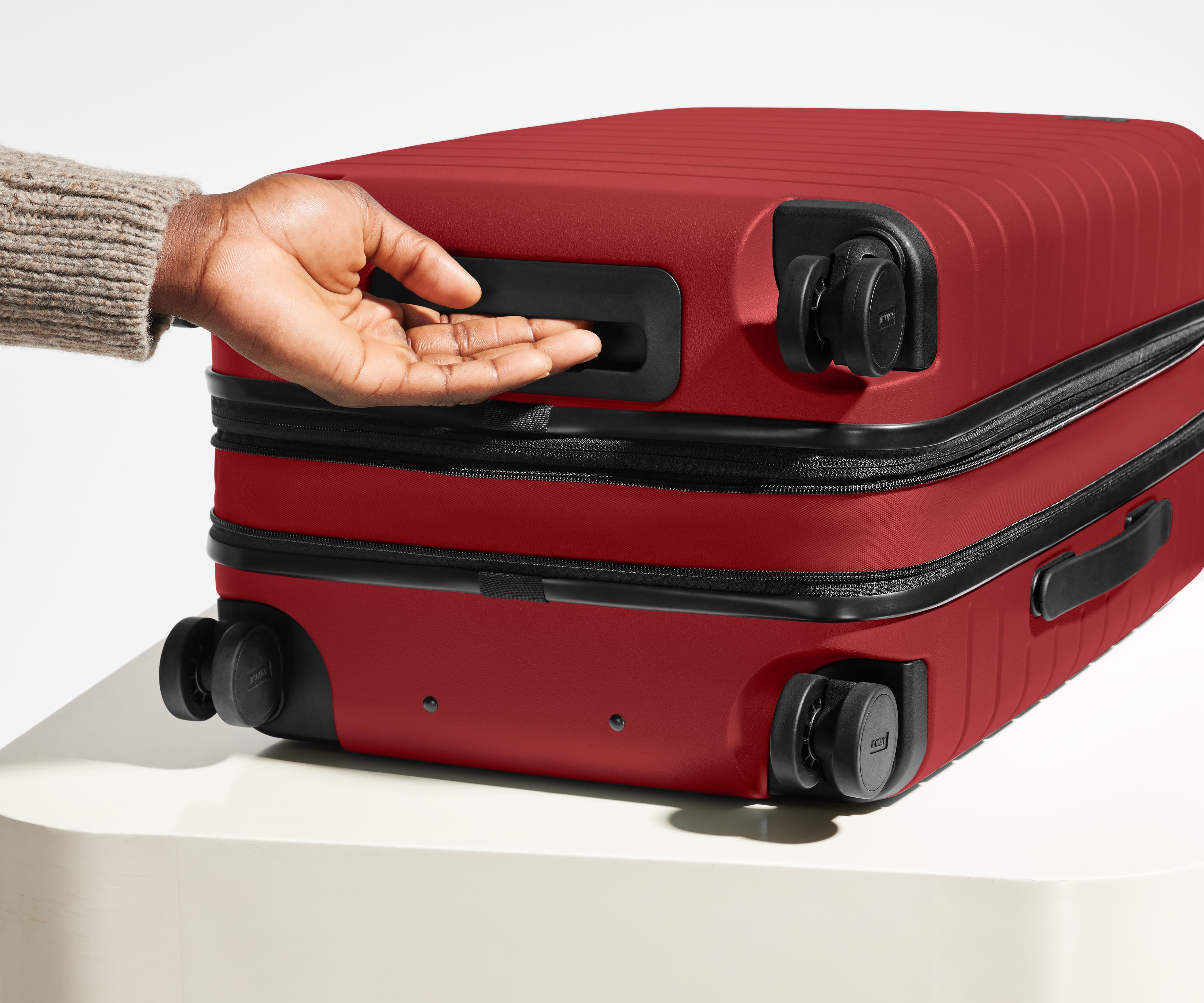 The Bigger Carry-On Flex in Tango Red - Image 7