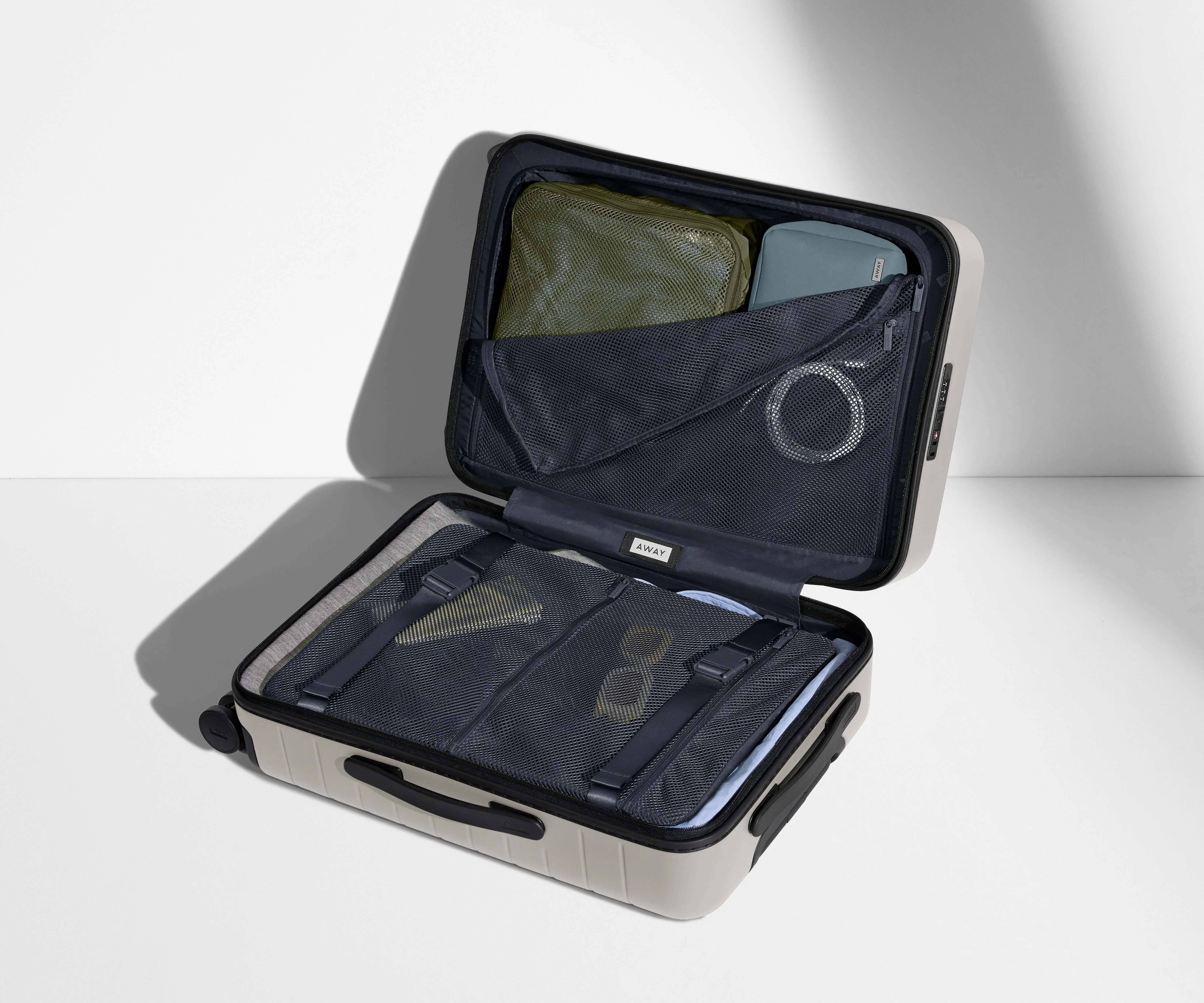 The Bigger Carry-On in Cloud Gray - Image 4