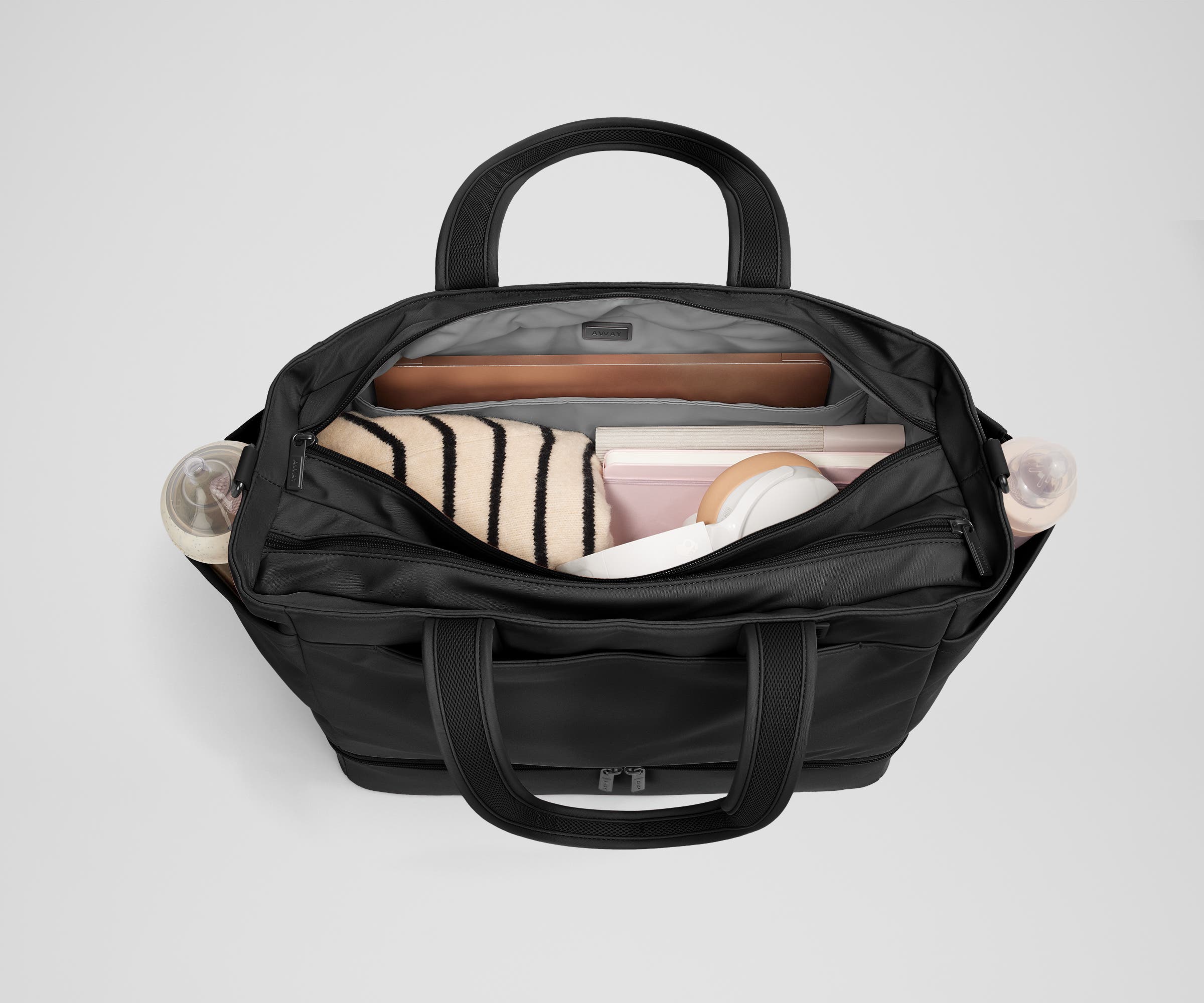 The Double Diaper Tote in Jet Black - Image 5