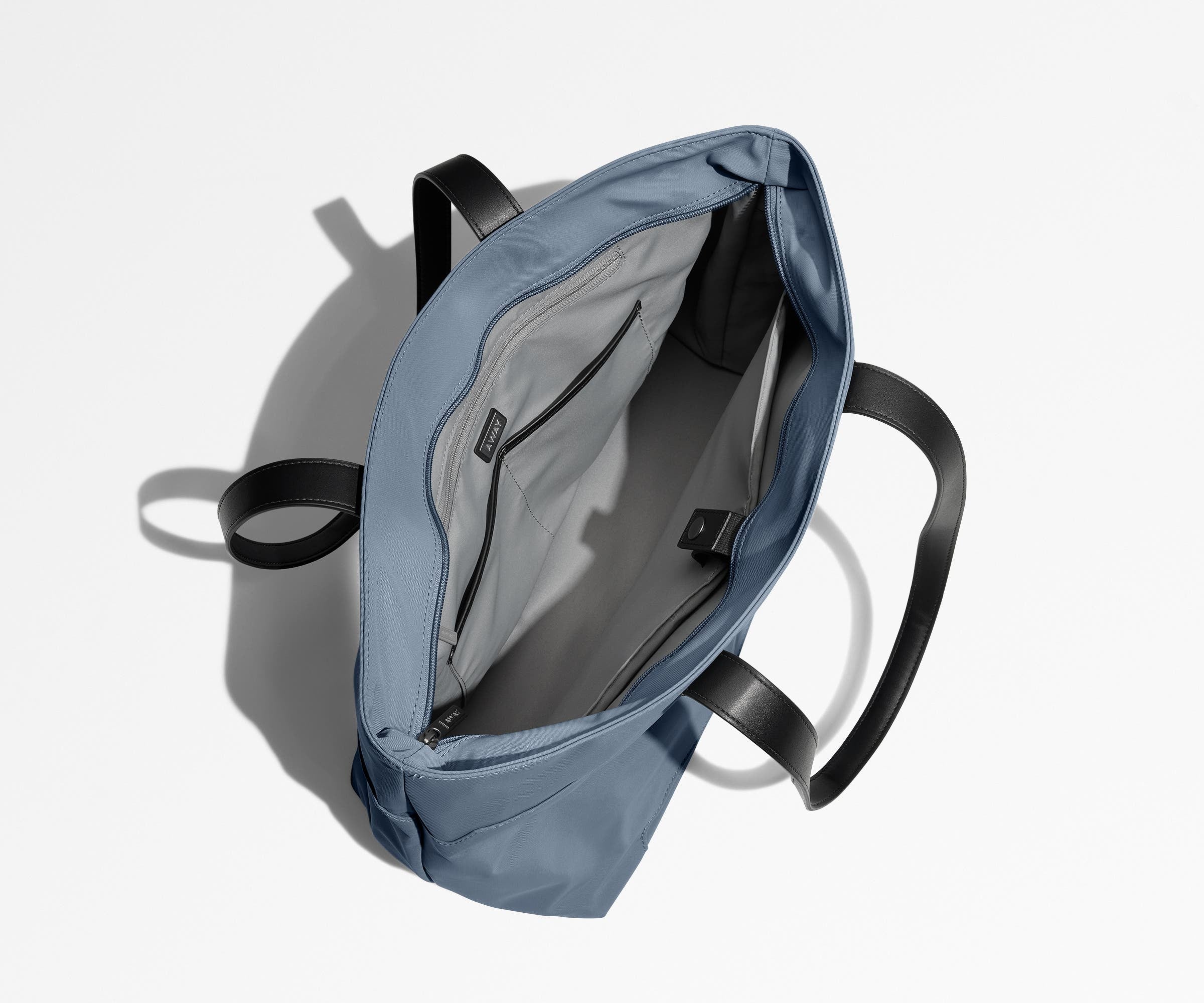 The Everywhere Tote in Coast Blue - Image 3