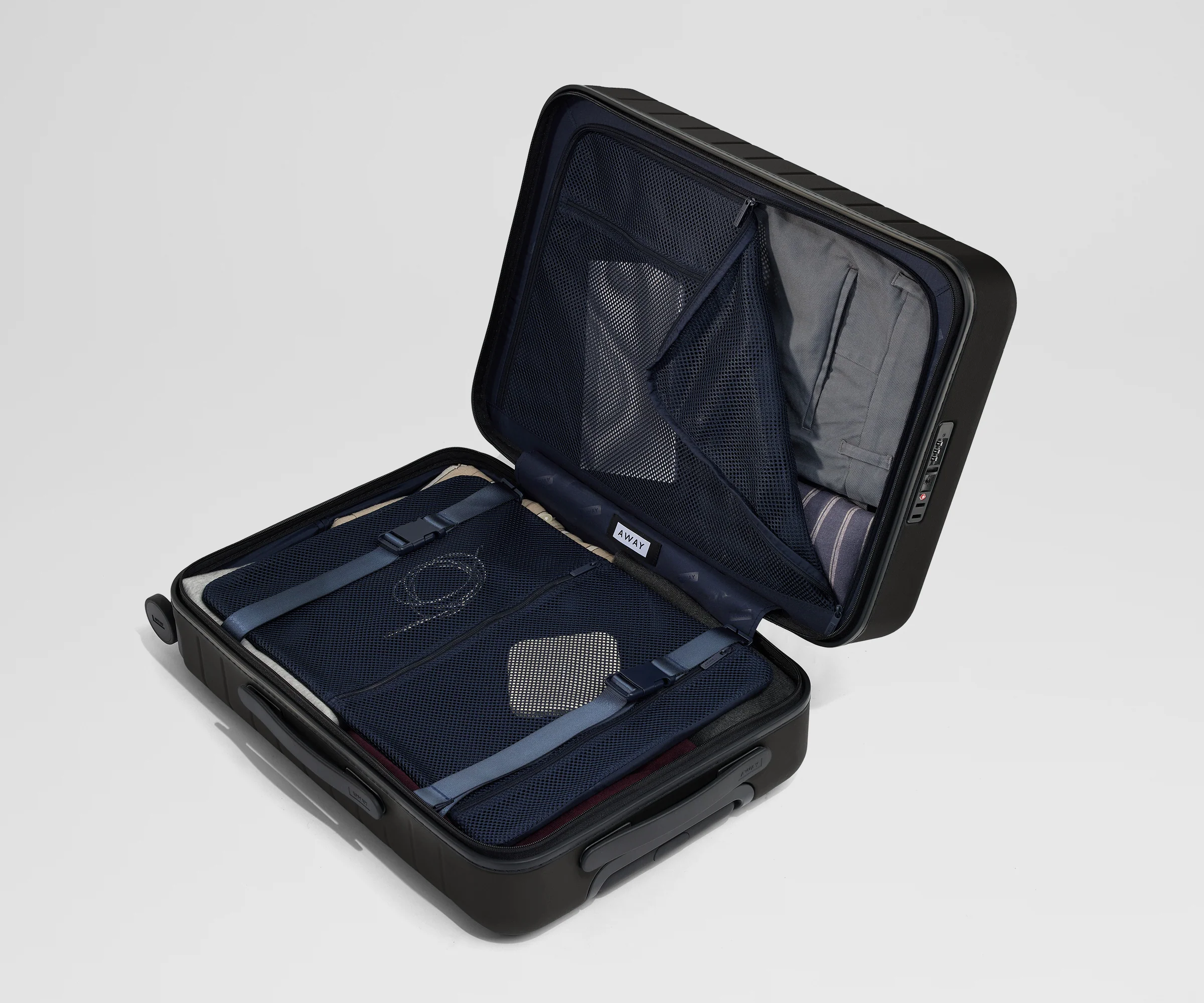 The Executive Carry-On in Jet Black - Image 8