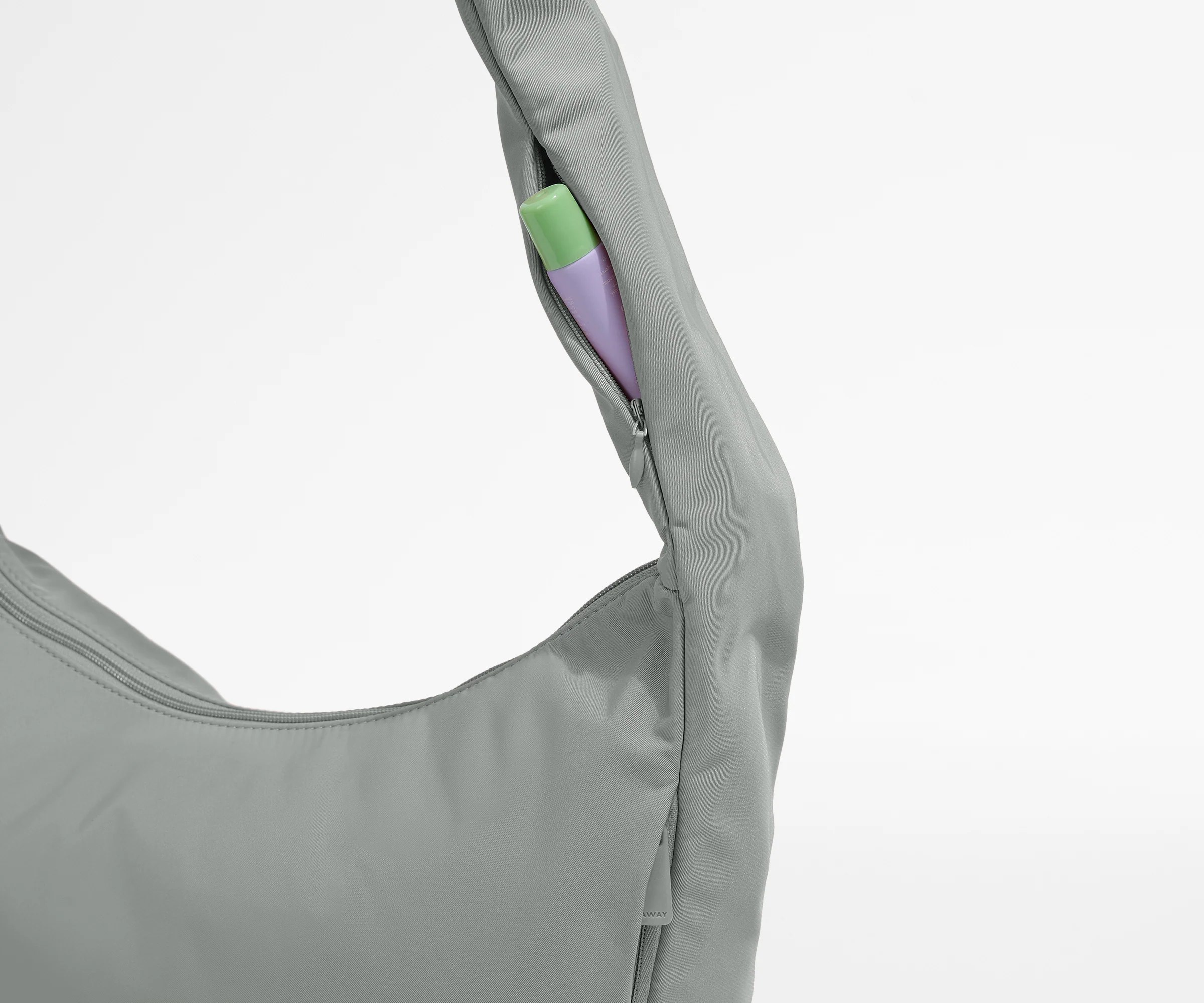 Featherlight Crossbody in Nordic Gray - Image 4