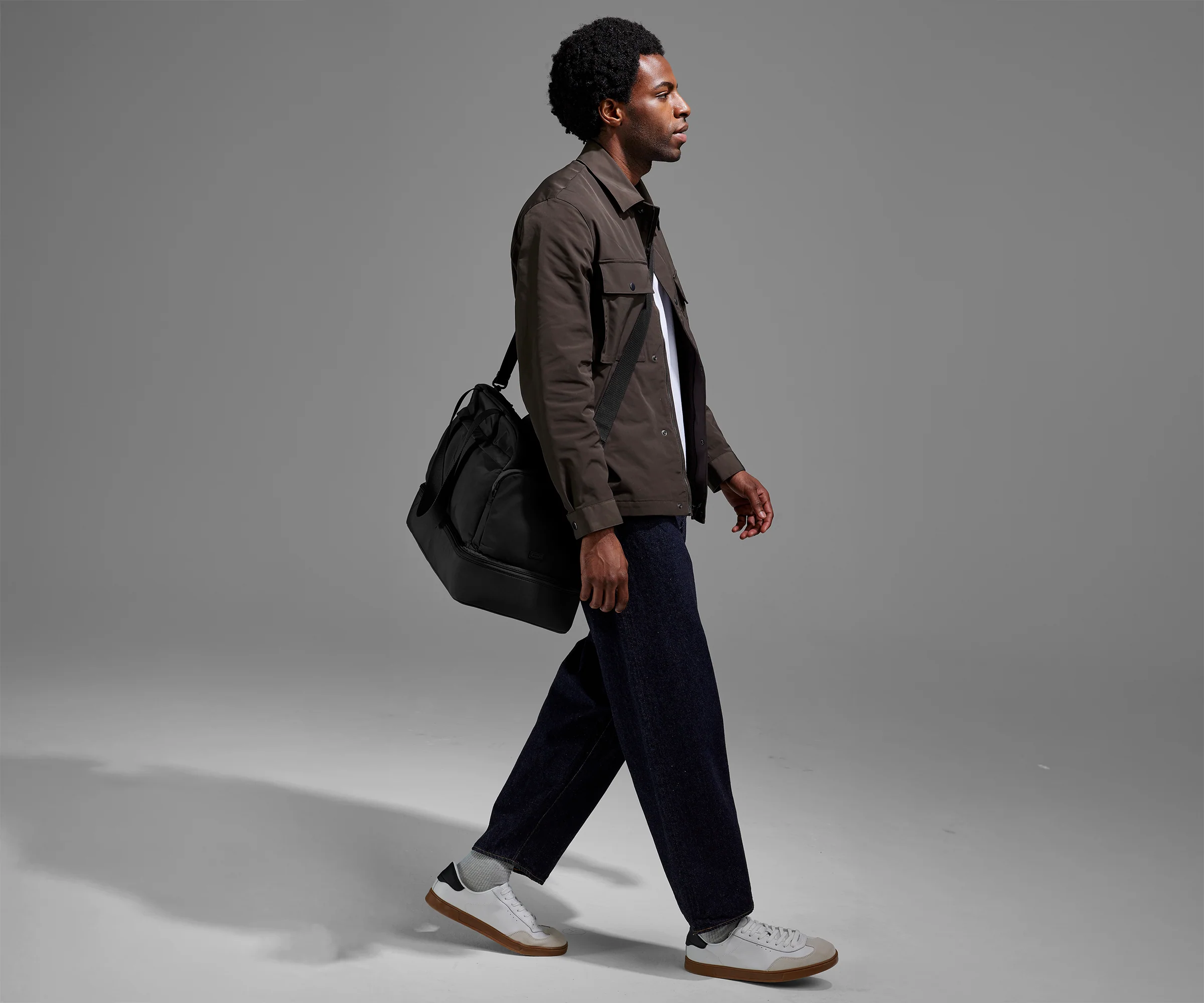 Featherlight Weekender in Jet Black - Image 6