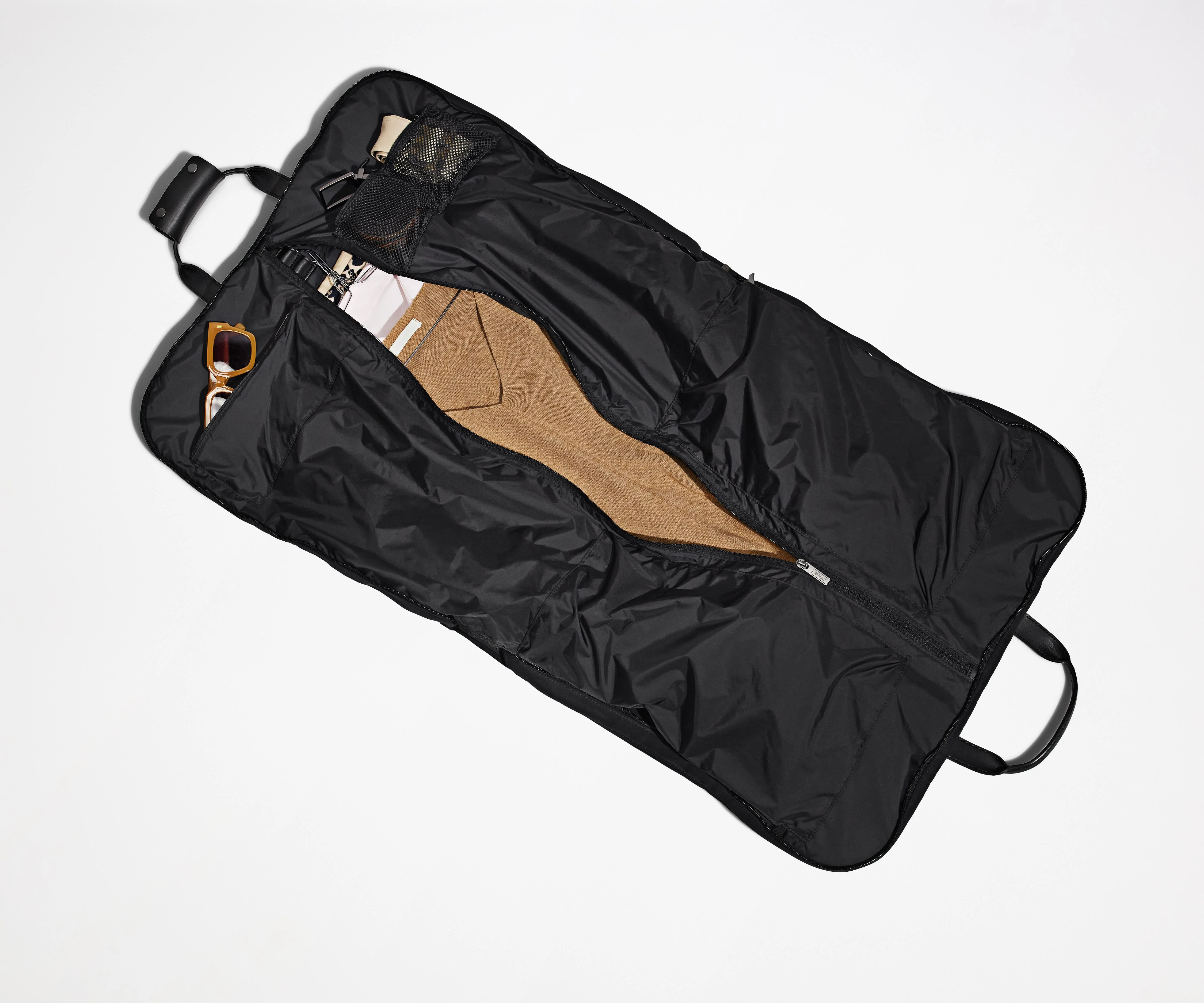 The Garment Bag in Jet Black - Image 3