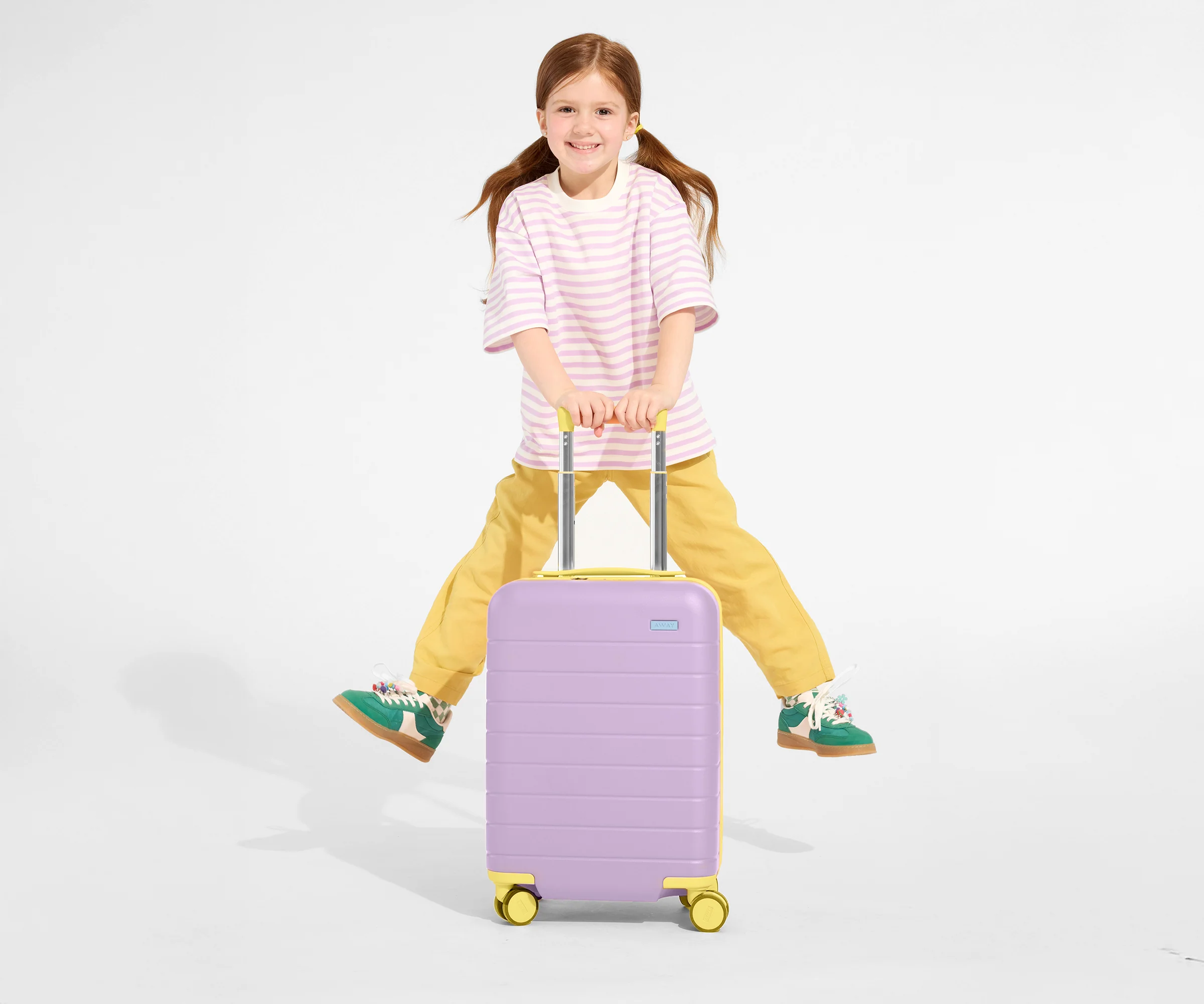 The Kids Carry-On in Butterfly Purple - Image 3