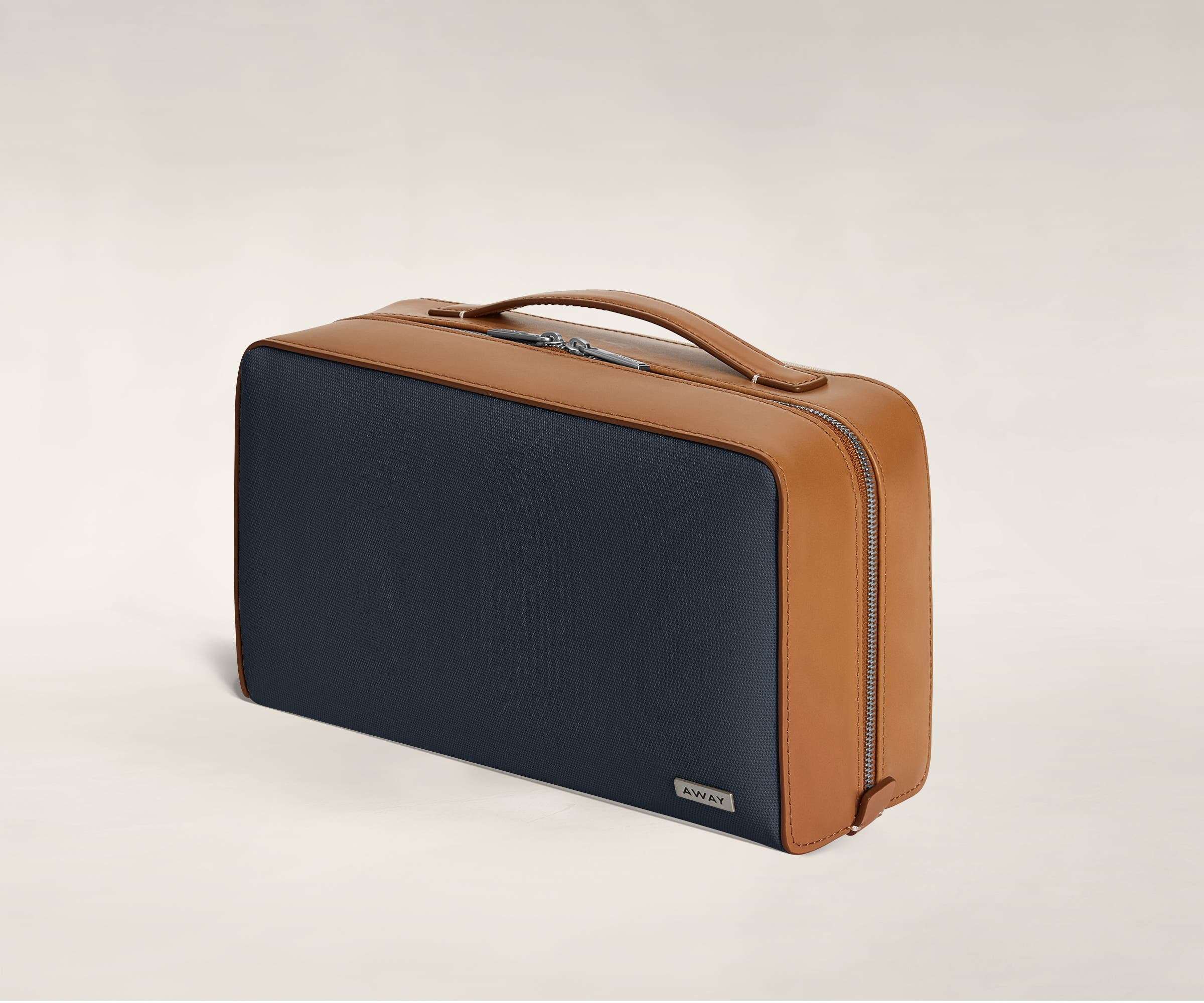 The Large Toiletry Bag in Marine - Image 4