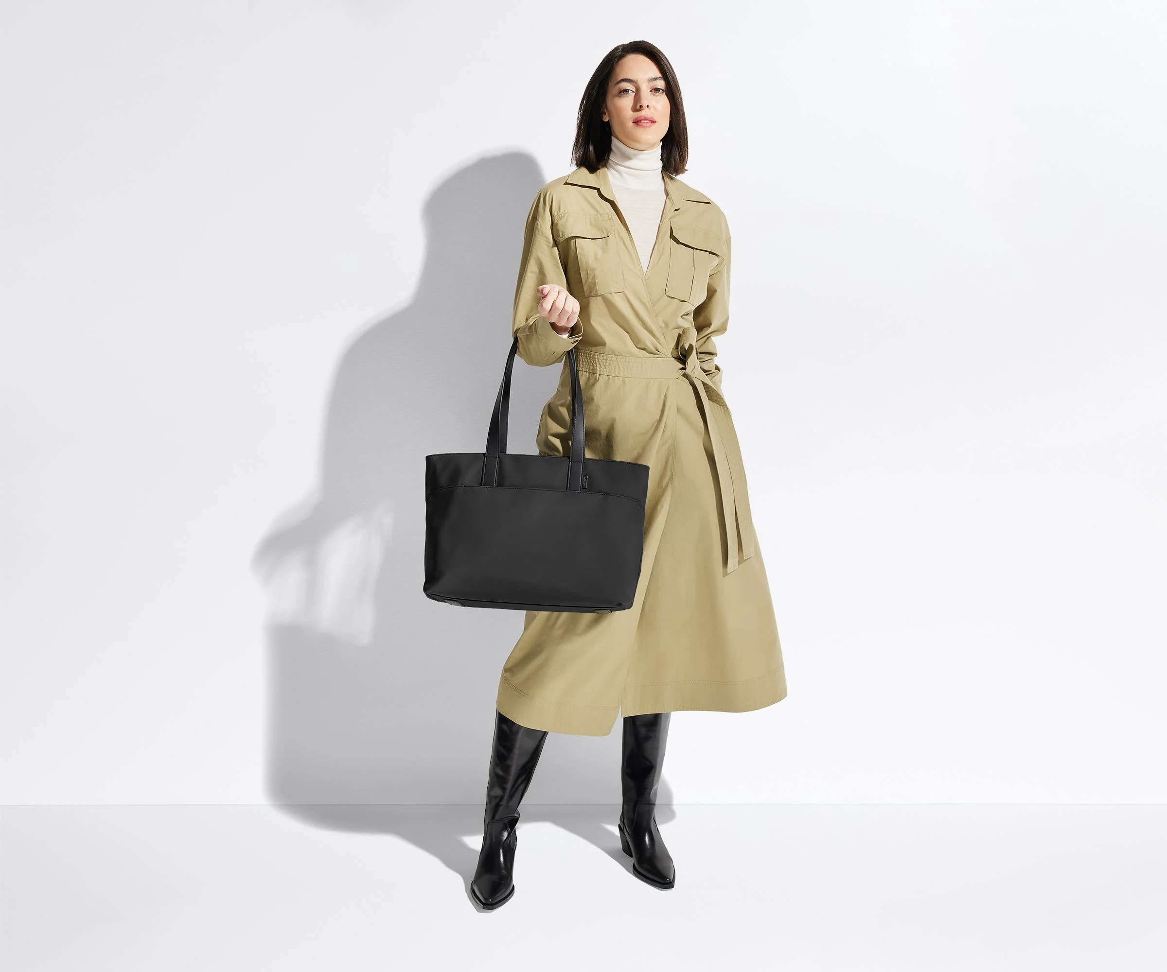 The Everywhere Tote in Salt White - Image 5