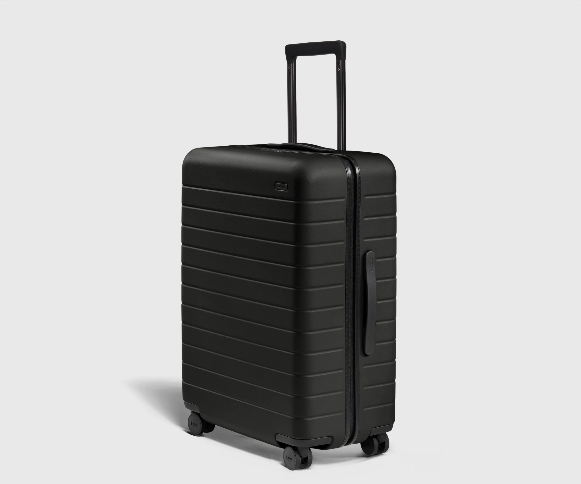 The Medium in Jet Black - Image 6
