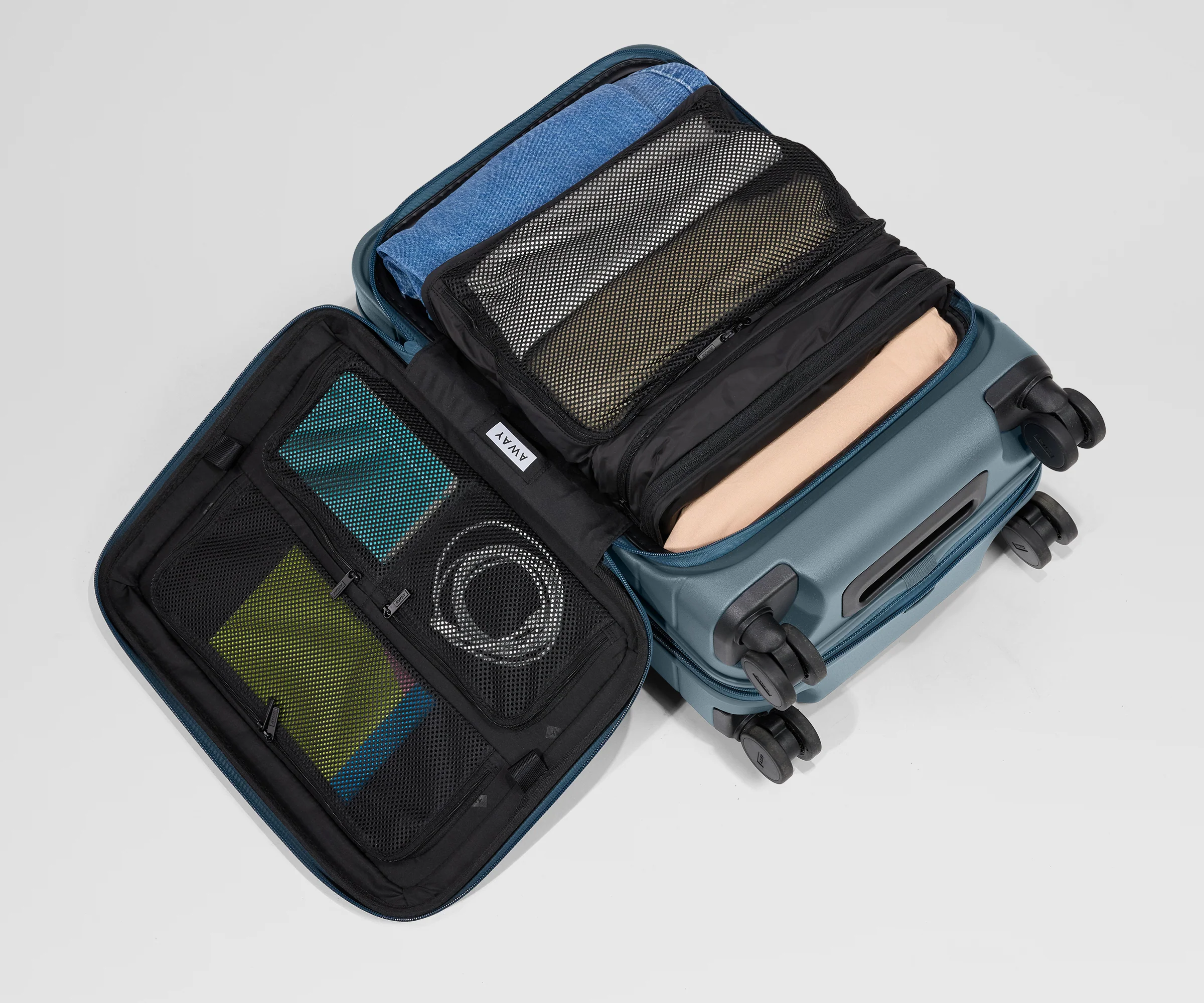 PackAway™ Carry-On Closet - Image 3