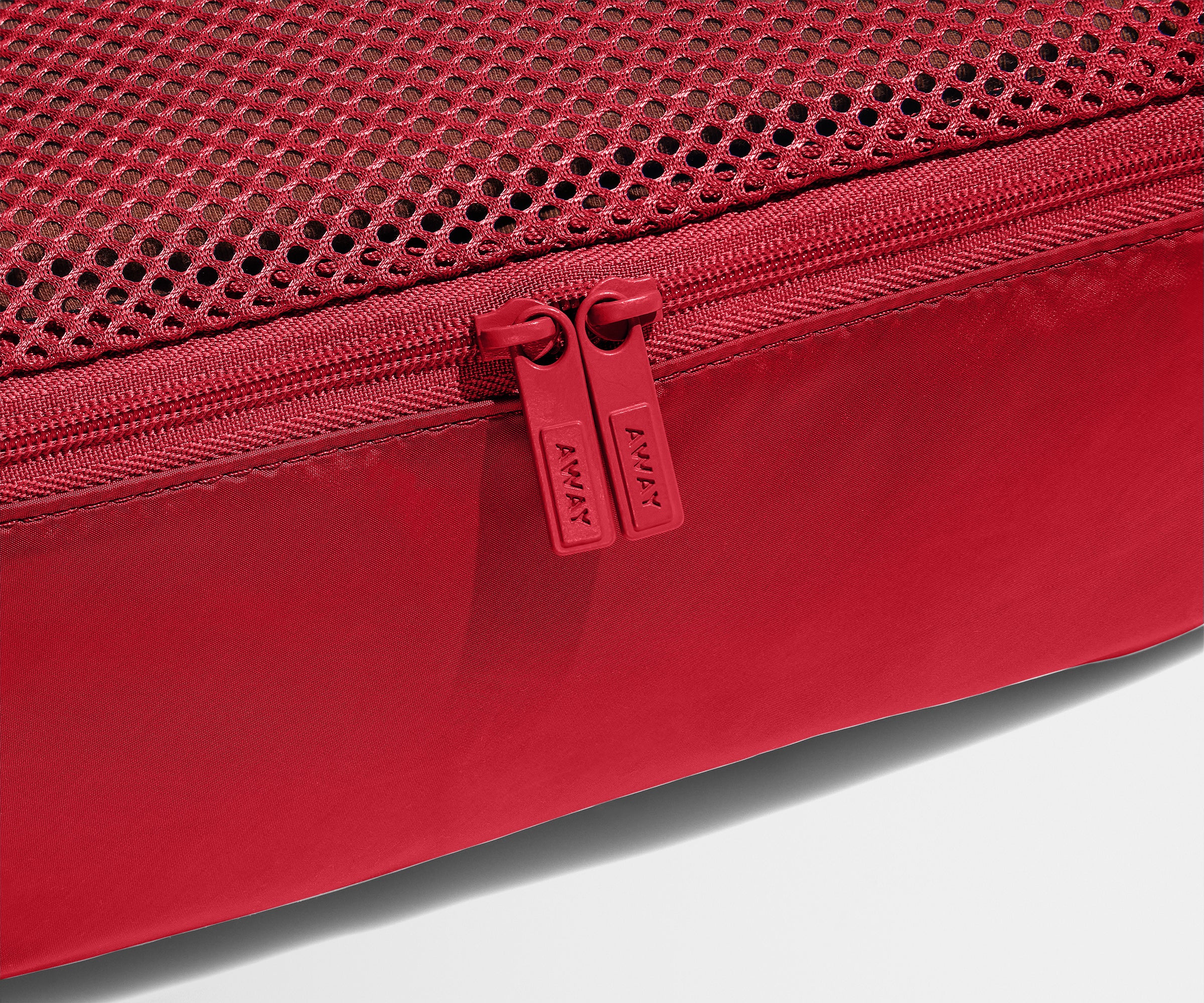 The Insider Packing Cubes in Cherry Red - Image 4