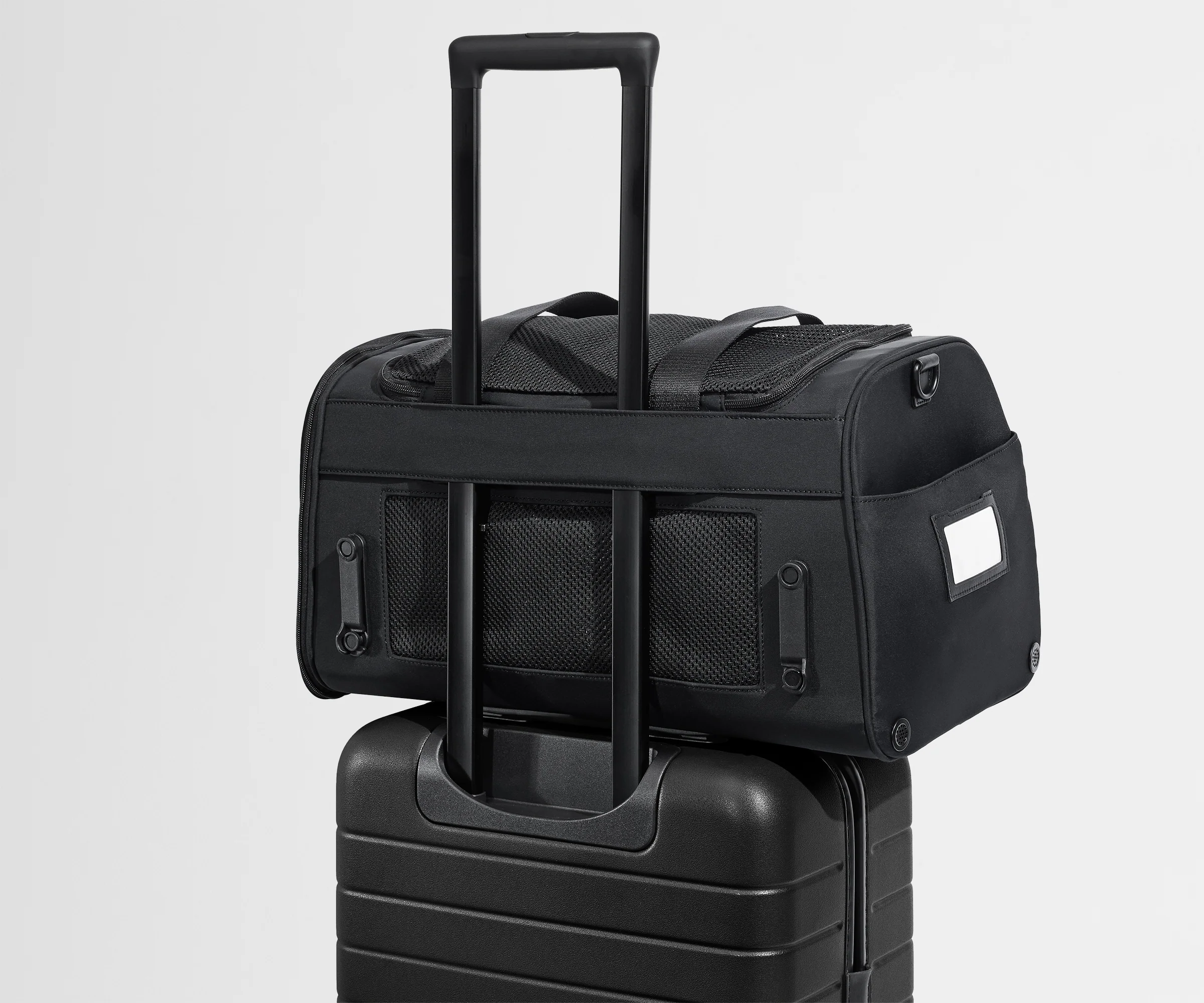 The Pet Carrier in Jet Black - Image 13