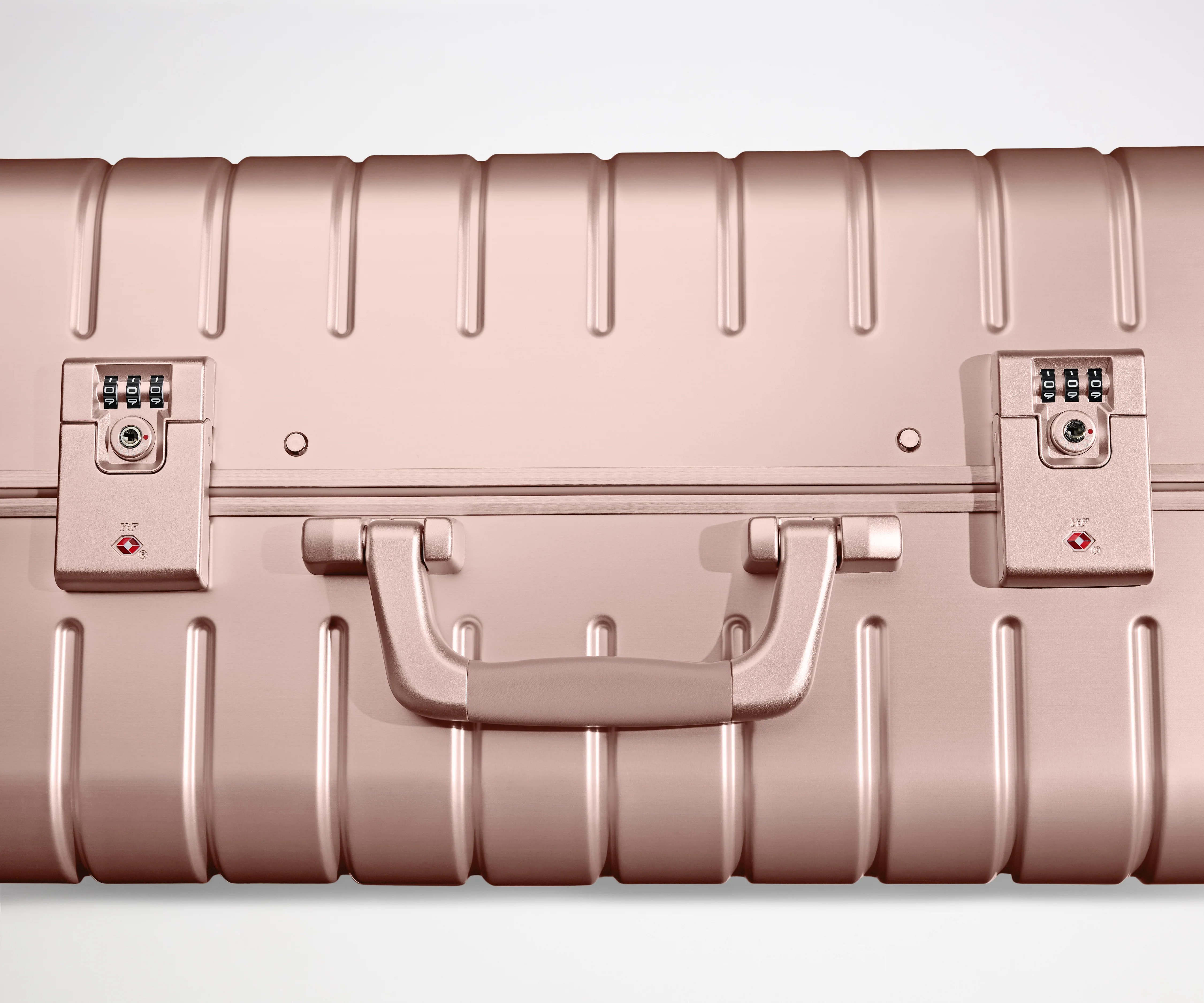The Bigger Carry-On: Aluminum Edition in Rose Gold (with USB charger) - Image 4