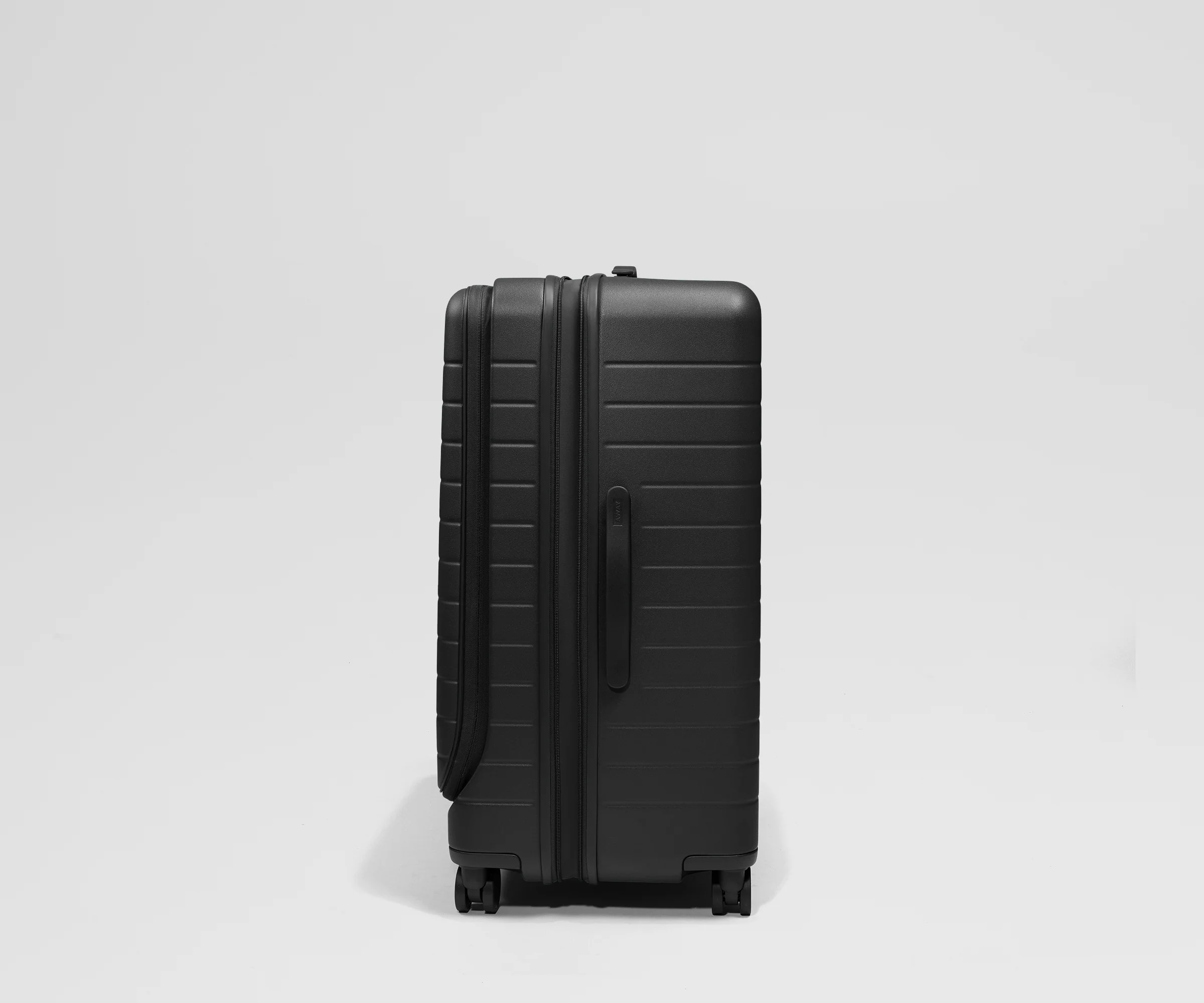 Topside Medium Trunk in Jet Black - Image 3