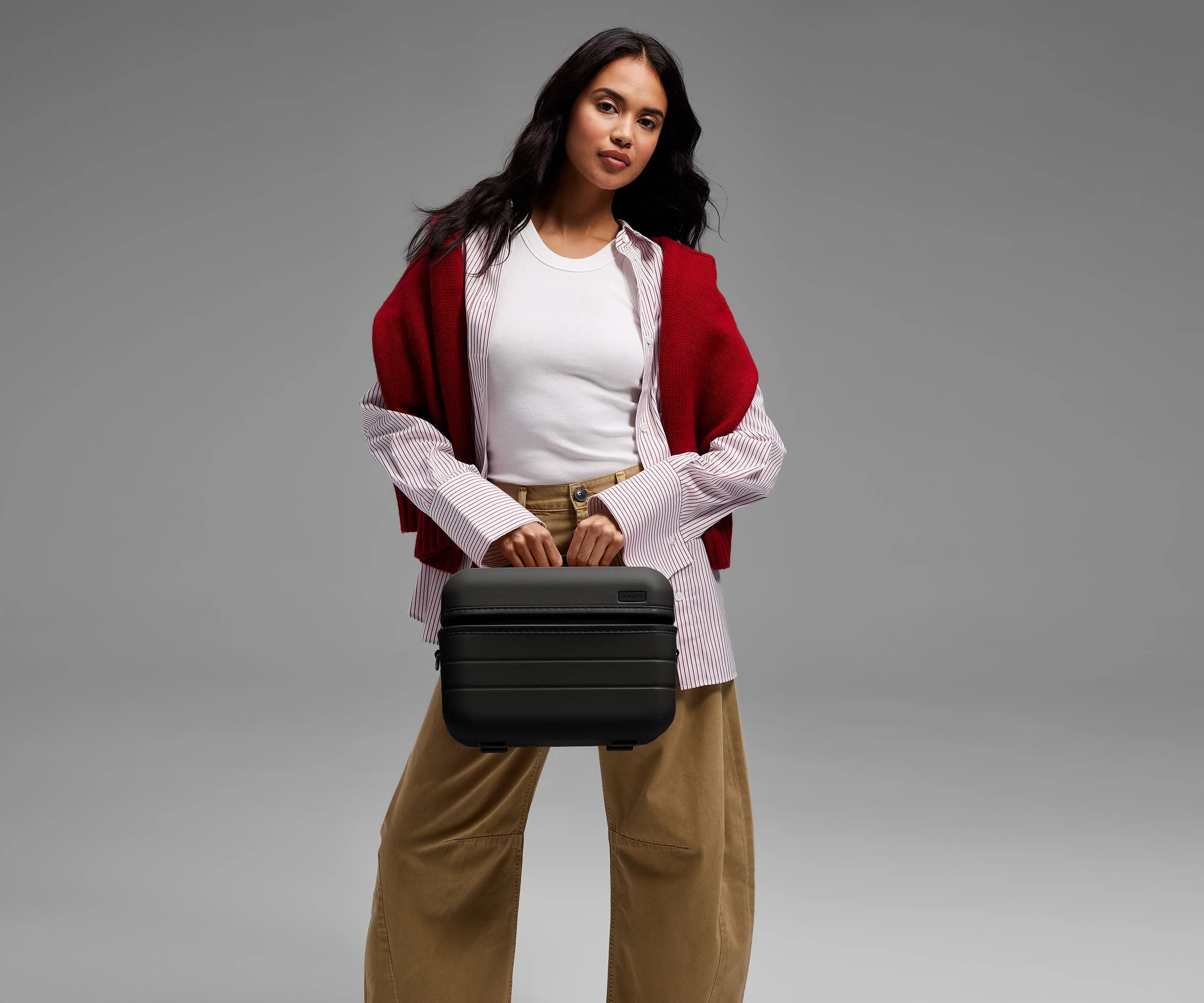 The Train Case in Jet Black - Image 7