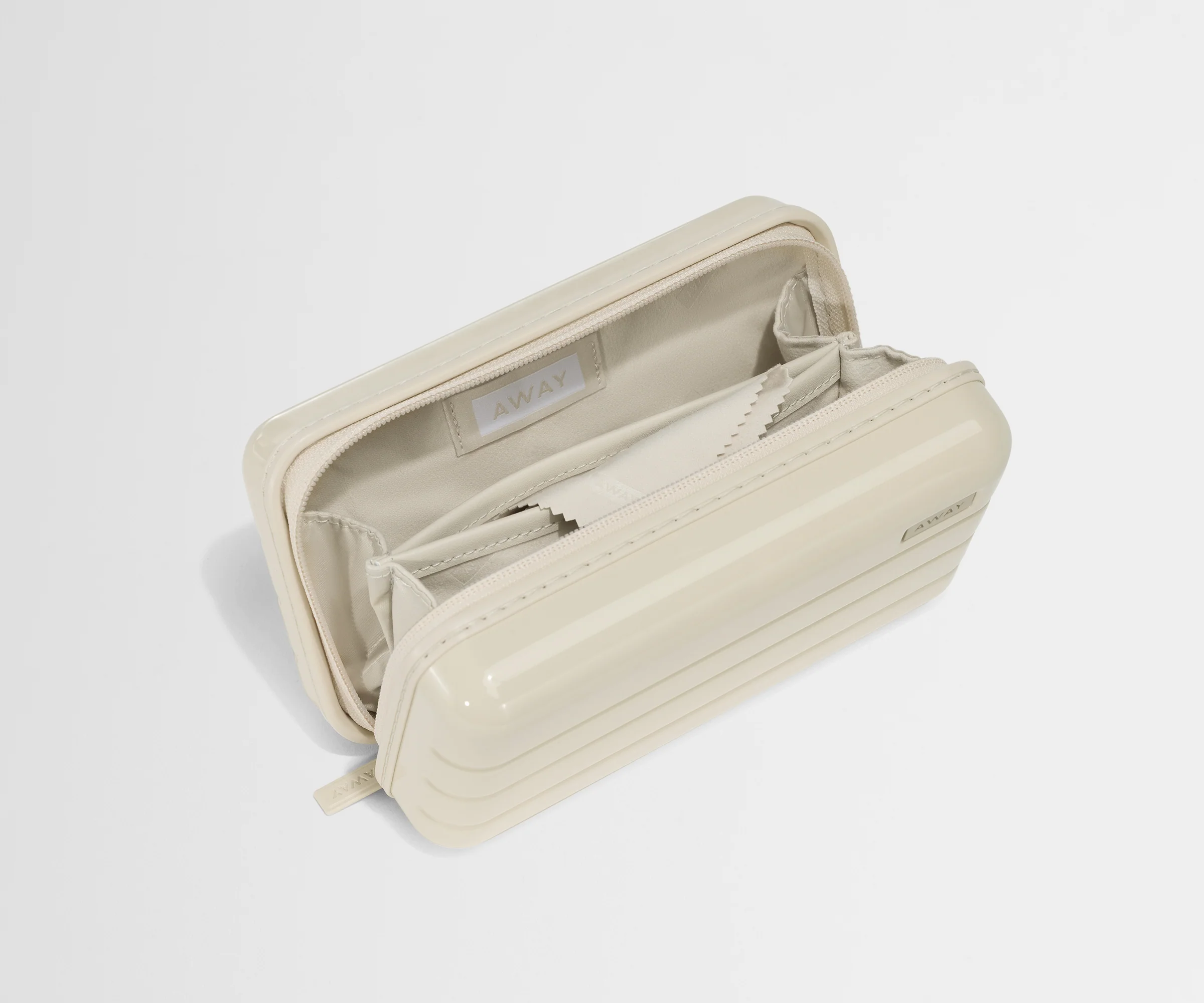 Travel Glasses Case in Salt White (Gloss) - Image 3