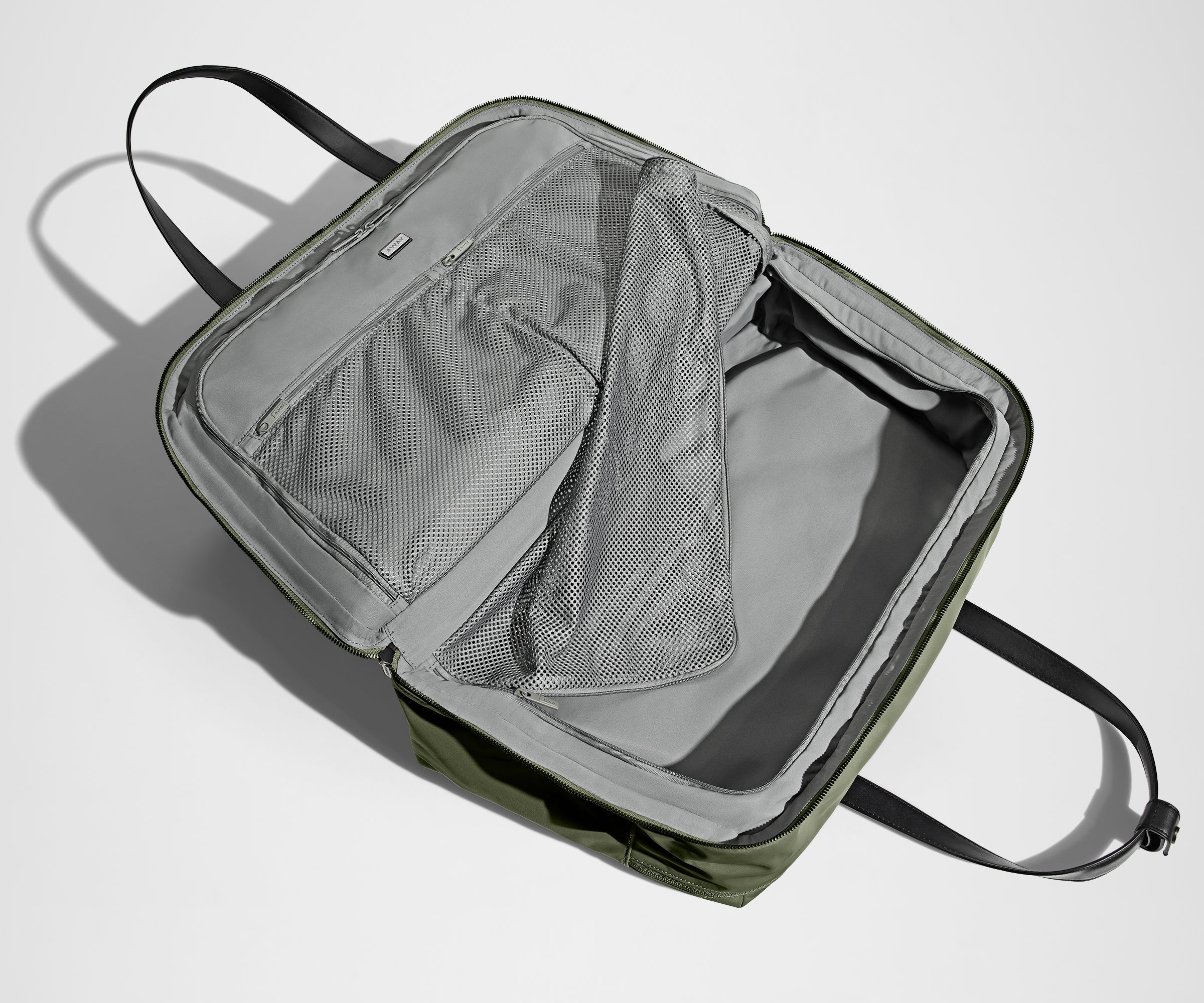 The Weekender in Olive Green - Image 5